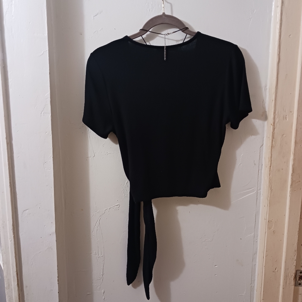 Lulu's black wrap top - Picture 2 of 5